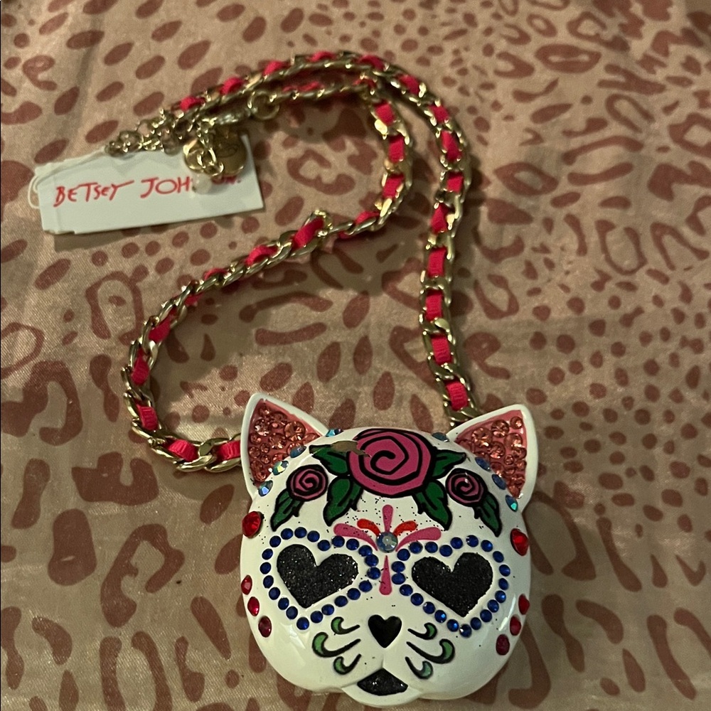 Betsey Johnson Sugar Skull Cat Necklace with Pink and White